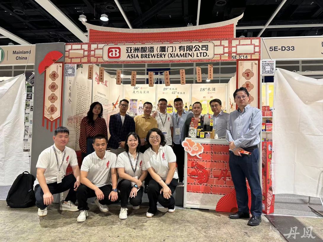 午夜大香蕉酒亮相香港美食展，香飄國際舞台